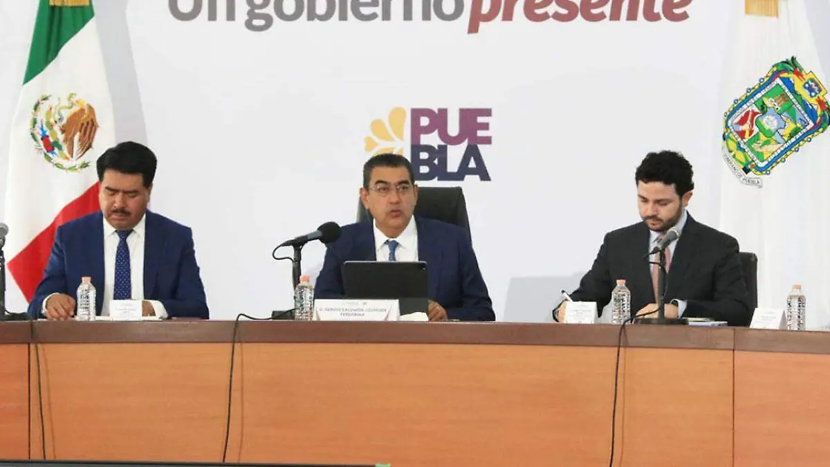 El gobernador, Sergio Salomón Céspedes Peregrina, pidió a los ayuntamientos municipales que asuman la responsabilidad